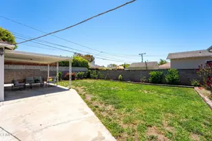 472 S Dos Caminos Ave, Ventura, CA 93003 - Photo 26