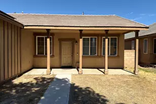 45444 Stanridge Ave, Lancaster, CA 93535 - Photo 2