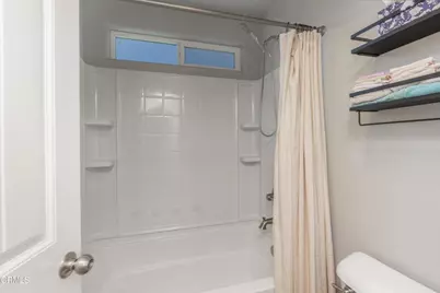 1408 Waterfall Lane, Bakersfield, CA 93311 - Photo 32