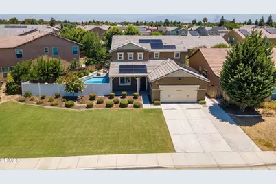 1408 Waterfall Lane, Bakersfield, CA 93311 - Photo 6