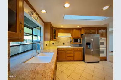 33222 Village 33, Camarillo, CA 93012 - Photo 8