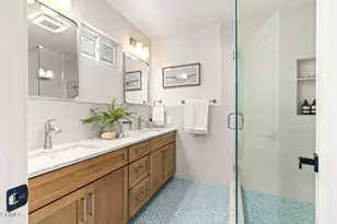 175 E Lewis St, Ventura, CA 93001 - Photo 28