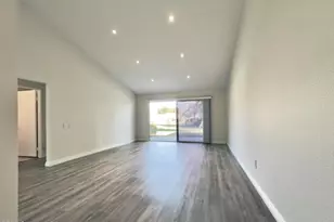 11243 Village 11, Camarillo, CA 93012 - Photo 4