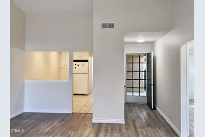 11243 Village 11, Camarillo, CA 93012 - Photo 6