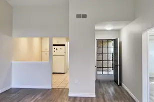 11243 Village 11, Camarillo, CA 93012 - Photo 6