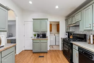 79 Via Marisma, Camarillo, CA 93012 - Photo 18