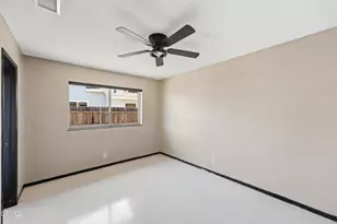 555 Del Sur Way, Oxnard, CA 93033 - Photo 16