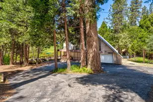1221 Hwy 41, Fish Camp, CA 93623 - Photo 28