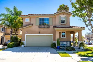 708 Entrada Dr, Oxnard, CA 93030 - Photo 1