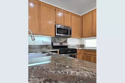 709 Corte Valdez, Oxnard, CA 93030 - Photo 10