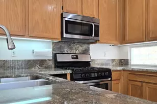 709 Corte Valdez, Oxnard, CA 93030 - Photo 10