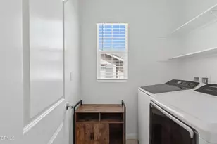 155 Rosewood St, Fillmore, CA 93015 - Photo 28