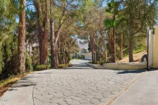 600 Monte Vista Dr, Santa Paula, CA 93060 - Photo 6