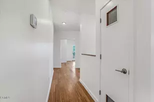 1944 Seminole Dr, Agoura Hills, CA 91301 - Photo 24