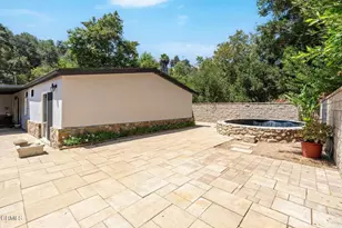 10674 Creek Rd, Ojai, CA 93023 - Photo 26