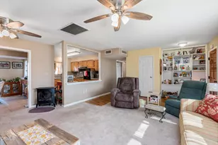 5812 Burke Way, Bakersfield, CA 93309 - Photo 10