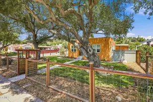 1003 E Virginia Terrace, Santa Paula, CA 93060 - Photo 2