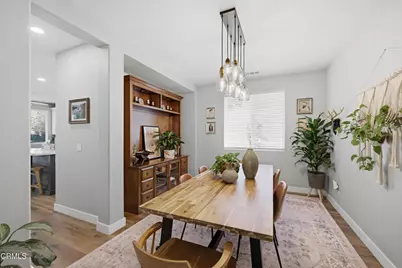 660 Clearwater Creek Drive, Thousand Oaks, CA 91320 - Photo 10