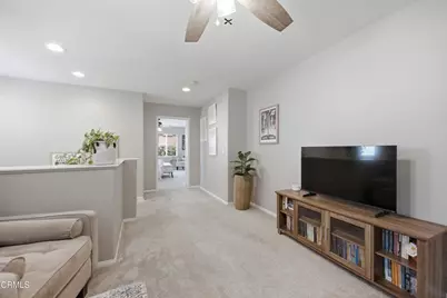 660 Clearwater Creek Drive, Thousand Oaks, CA 91320 - Photo 32
