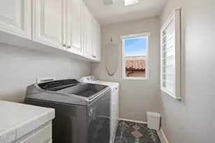 660 Clearwater Creek Dr, Thousand Oaks, CA 91320 - Photo 40