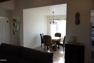 394 396 Hurst Ave, Ventura, CA 93001 - Photo 8