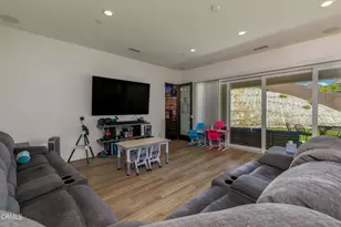 28608 Windbreak Terrace, Santa Clarita, CA 91350 - Photo 18