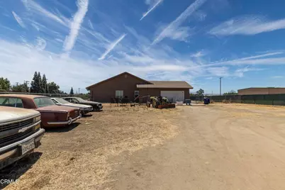 13111 Eberle, Bakersfield, CA 93313 - Photo 54