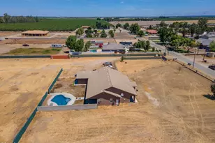 13111 Eberle, Bakersfield, CA 93313 - Photo 12