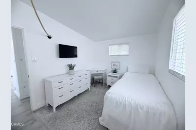 2263 Pierpont Boulevard, Ventura, CA 93001 - Photo 8