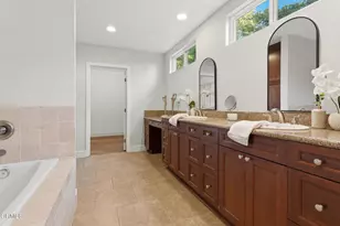 5351 Dubois Ave, Los Angeles, CA 91367 - Photo 30