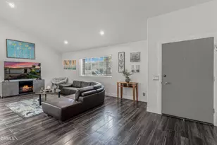 2520 Oarfish Ln, Oxnard, CA 93035 - Photo 4