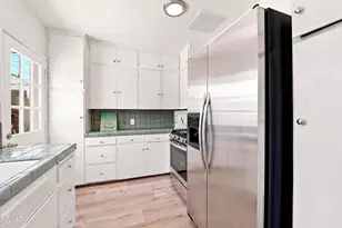 220 224 W Robert Ave, Oxnard, CA 93030 - Photo 20