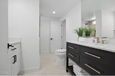 141 Glendale Avenue, Oxnard, CA 93035 - Photo 26