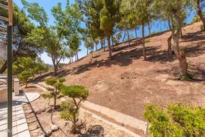 8450 Waters Road, Moorpark, CA 93021 - Photo 18