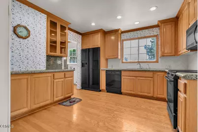 330 E Oakmont Drive, Montebello, CA 90640 - Photo 10