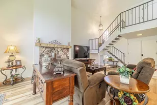 236 Shirley Ln, Palmdale, CA 93551 - Photo 10