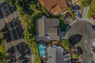 263 Fox Hills Dr, Thousand Oaks, CA 91361 - Photo 26