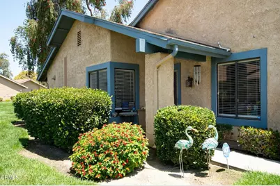 32130 Village 32, Camarillo, CA 93012 - Photo 12