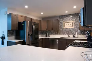 119 Sonoma Ln, Santa Paula, CA 93060 - Photo 6