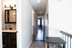 119 Sonoma Ln, Santa Paula, CA 93060 - Photo 10