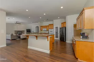 10503 Hinderhill Dr, Bakersfield, CA 93312 - Photo 4