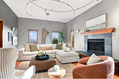 681 Buena Vista Street, Ventura, CA 93001 - Photo 24