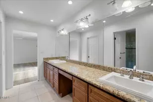 2222 Pier Ave, Santa Monica, CA 90405 - Photo 24