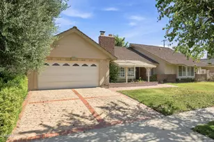 195 W Avenida De Las Flores, Thousand Oaks, CA 91360 - Photo 2