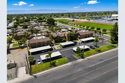 701 Planz Road, Bakersfield, CA 93304 - Photo 8