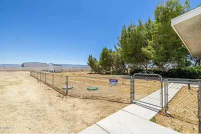 2866 W Avenue F, Lancaster, CA 93536 - Photo 36