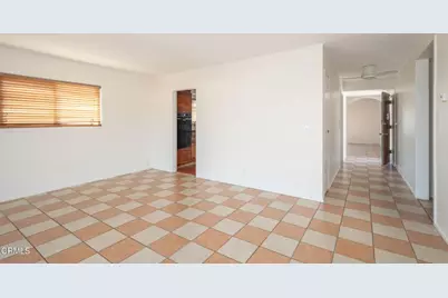 1334 Sevilla Street, Camarillo, CA 93010 - Photo 12
