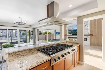 2431 Victoria Avenue, Oxnard, CA 93035 - Photo 20