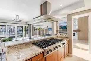 2431 Victoria Ave, Oxnard, CA 93035 - Photo 20