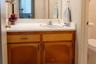 2751 Sierra Madre Ct, Selma, CA 93662 - Photo 12